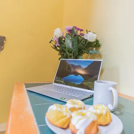 Georgian With Private Courtyard & Free Parking Kendal